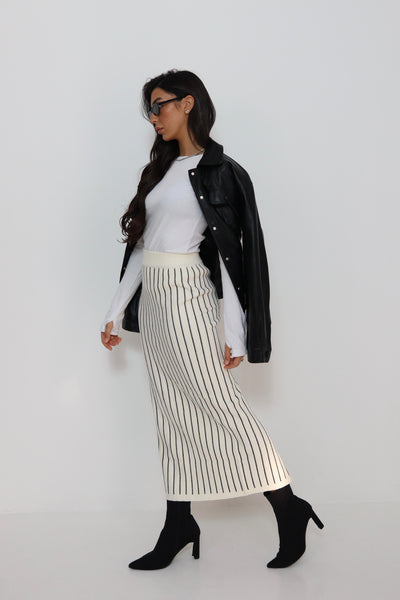 חצאית פסים סריג מקסי