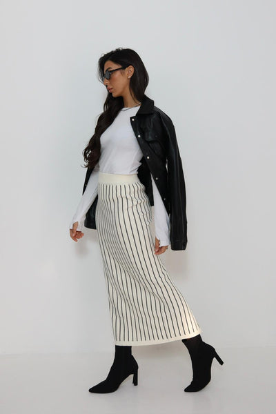 חצאית פסים סריג מקסי