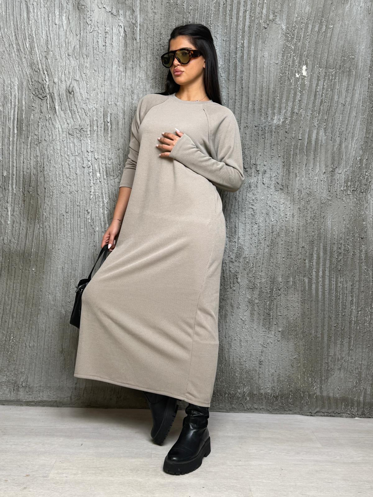 שמלה ארוכה סריג קל