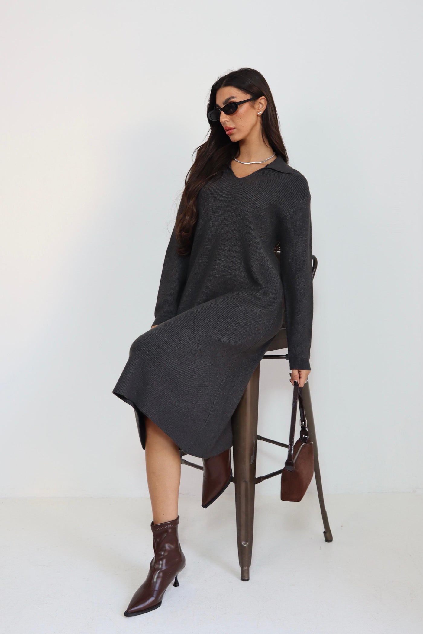 שמלה סריג פתח וי