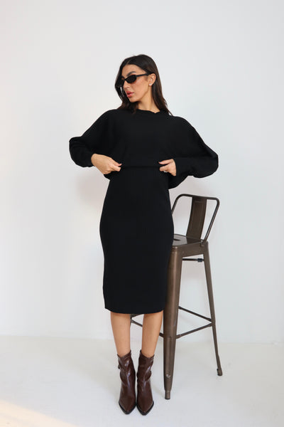 סט שמלה גופיה + חולצה קצרה בד סריג