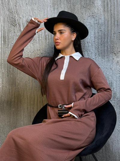 שמלה צווארון כפתורים עם שילוב כפפה