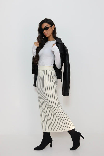 חצאית פסים סריג מקסי