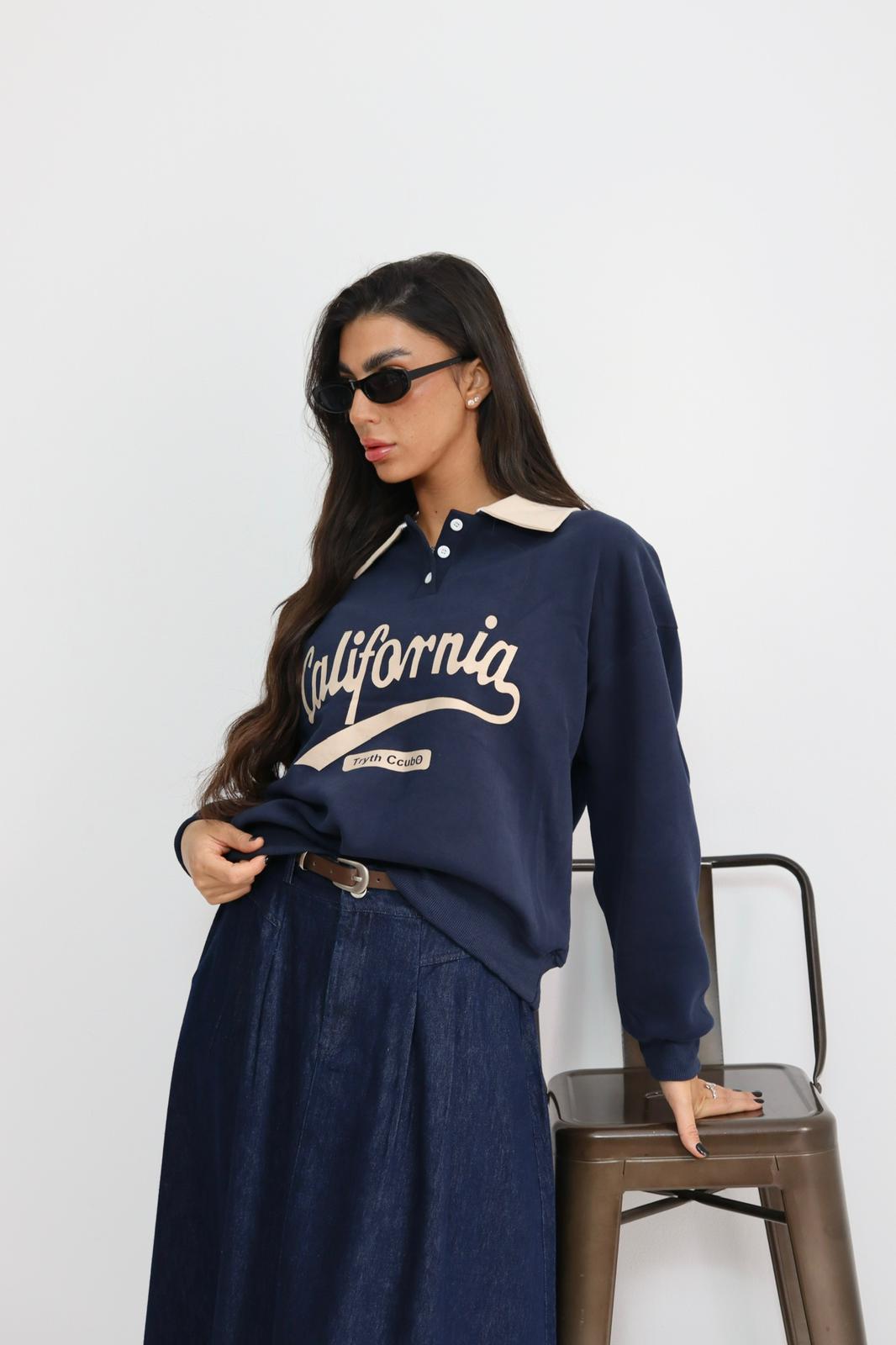 חולצה פוטר עם כתוביות וצווארן