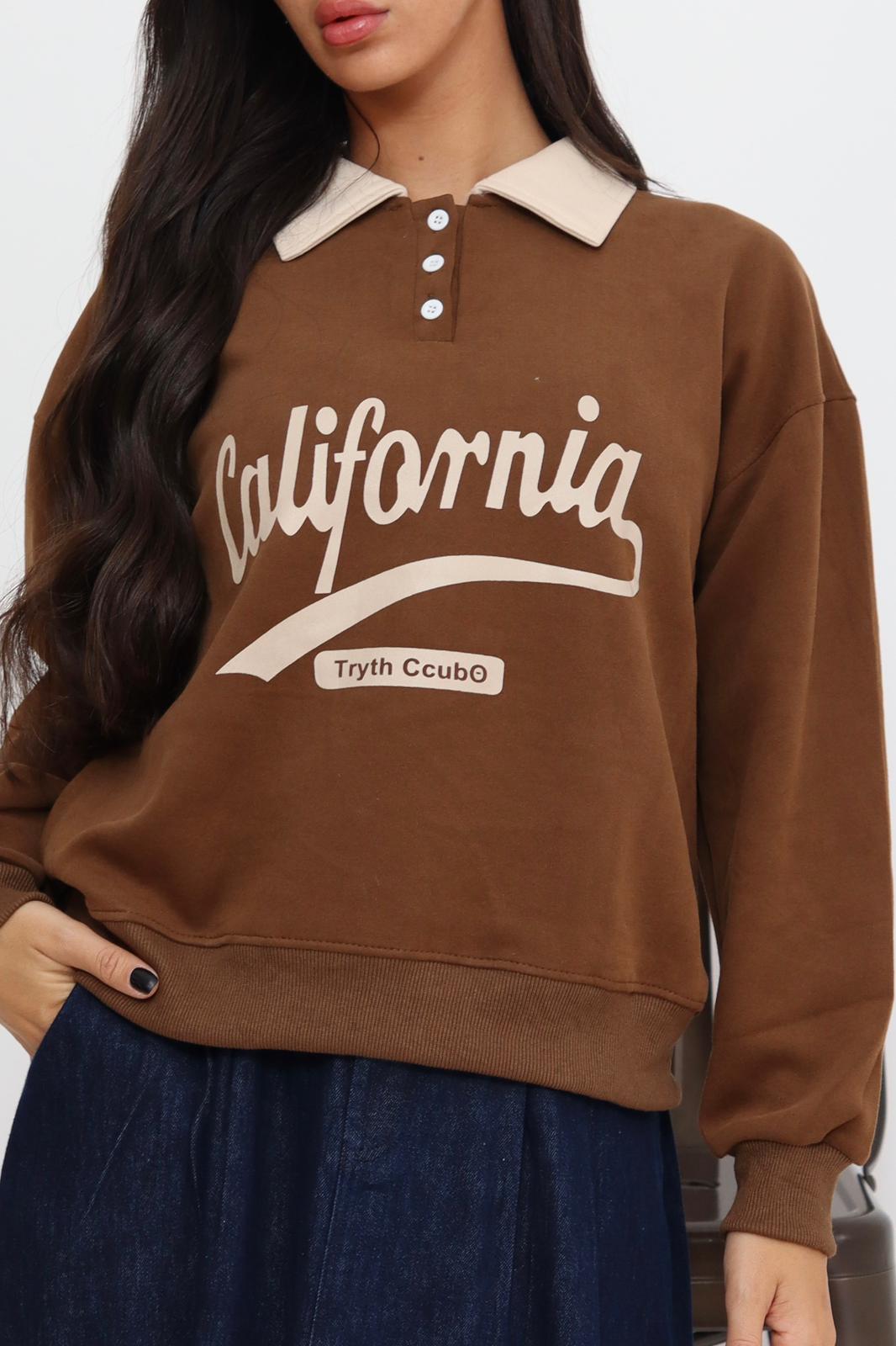 חולצה פוטר עם כתוביות וצווארן