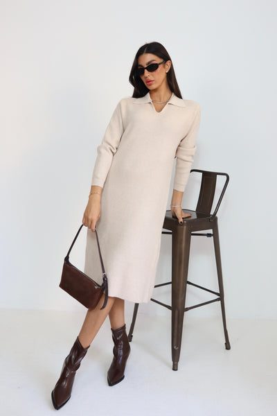 שמלה סריג פתח וי