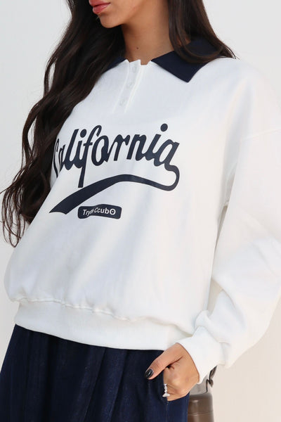 חולצה פוטר עם כתוביות וצווארן