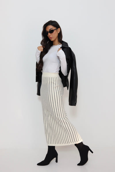 חצאית פסים סריג מקסי