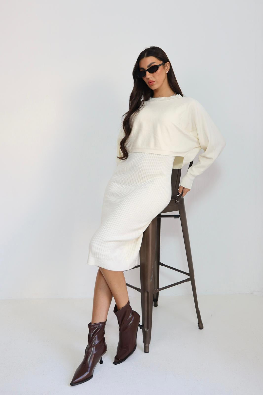 סט שמלה גופיה + חולצה קצרה בד סריג