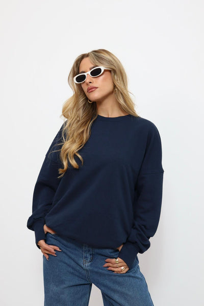 חולצה פוטר עם כפפה ביד