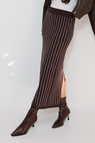 חצאית פסים סריג מקסי