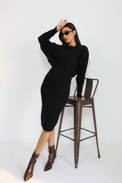 סט שמלה גופיה + חולצה קצרה בד סריג