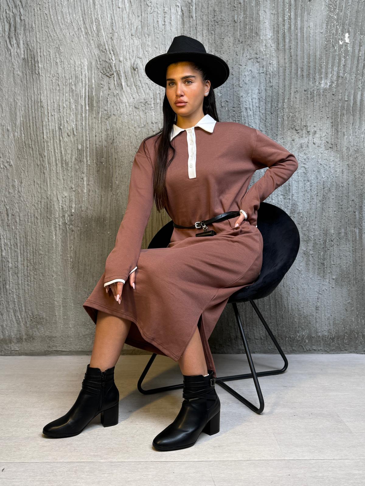 שמלה צווארון כפתורים עם שילוב כפפה