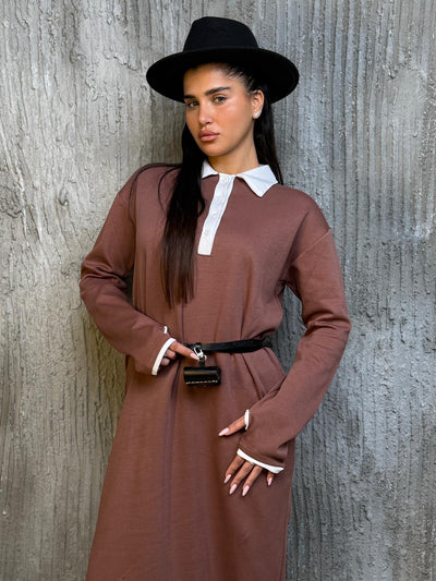 שמלה צווארון כפתורים עם שילוב כפפה