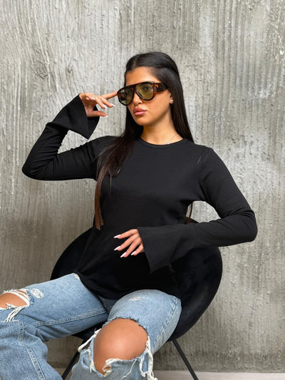 חולצה פתח נפתח בשרוול