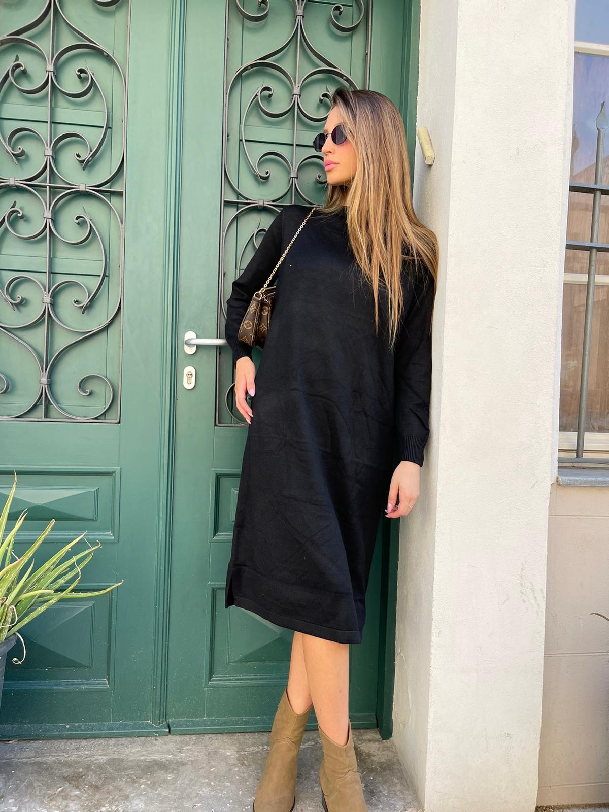 שמלה סריג ישרה