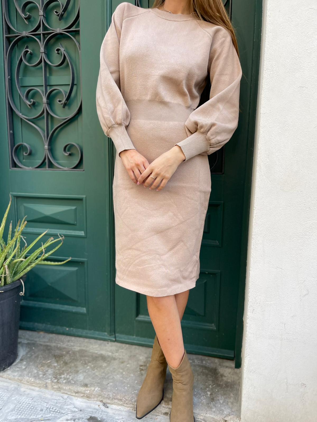 שמלה סריג עם מנג'ט במותן